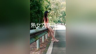 憨厚胖哥撩了一位外表清纯的眼镜漂亮学生妹