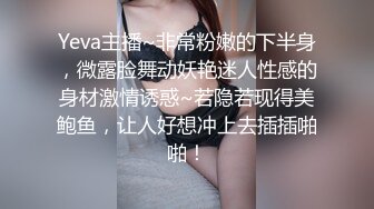 豹纹小妹跟小哥激情啪啪全程露脸口交大鸡巴，道具激情抽插骚穴，性感的奶子上都种上草莓了，让小哥无情爆草