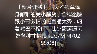 練舞蹈的氣質就是不壹樣，活潑可愛黃毛丫頭，身體柔軟,性感壹字馬展示