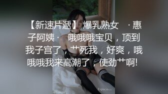 清纯带点性感肉感美女夫妻居家啪啪，揉捏大白奶子，上位骑乘扭动屁股，扶着大屁股后入，撞击奶子一直晃动