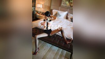 高颜值写真 反差COSER恋恋艾妮最新2套JK浴室+汉服捆绑