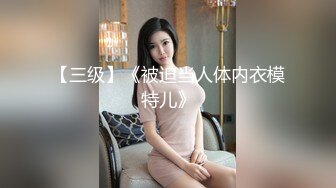 偷窥高颜值气质素花连衣裙美女嘘嘘