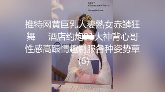 有空就去舞厅消磨时光，舞厅灯光昏暗放开就可以舞一曲快乐时光