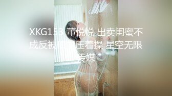  气质少妇上演教科书般的打飞机教程，手并用，深喉吃屌爆一嘴高潮射精