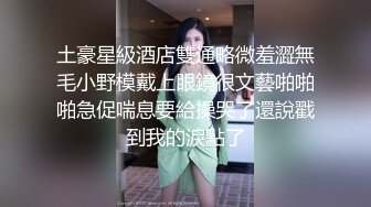 碎花裙子小虎牙妹子勾引头套男露脸口交啪啪女上位打桩