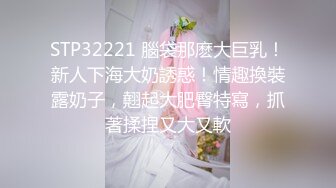 TWTP 小吃店女厕全景偷拍多位漂亮的美少妇嘘嘘临场感十足2 (4)